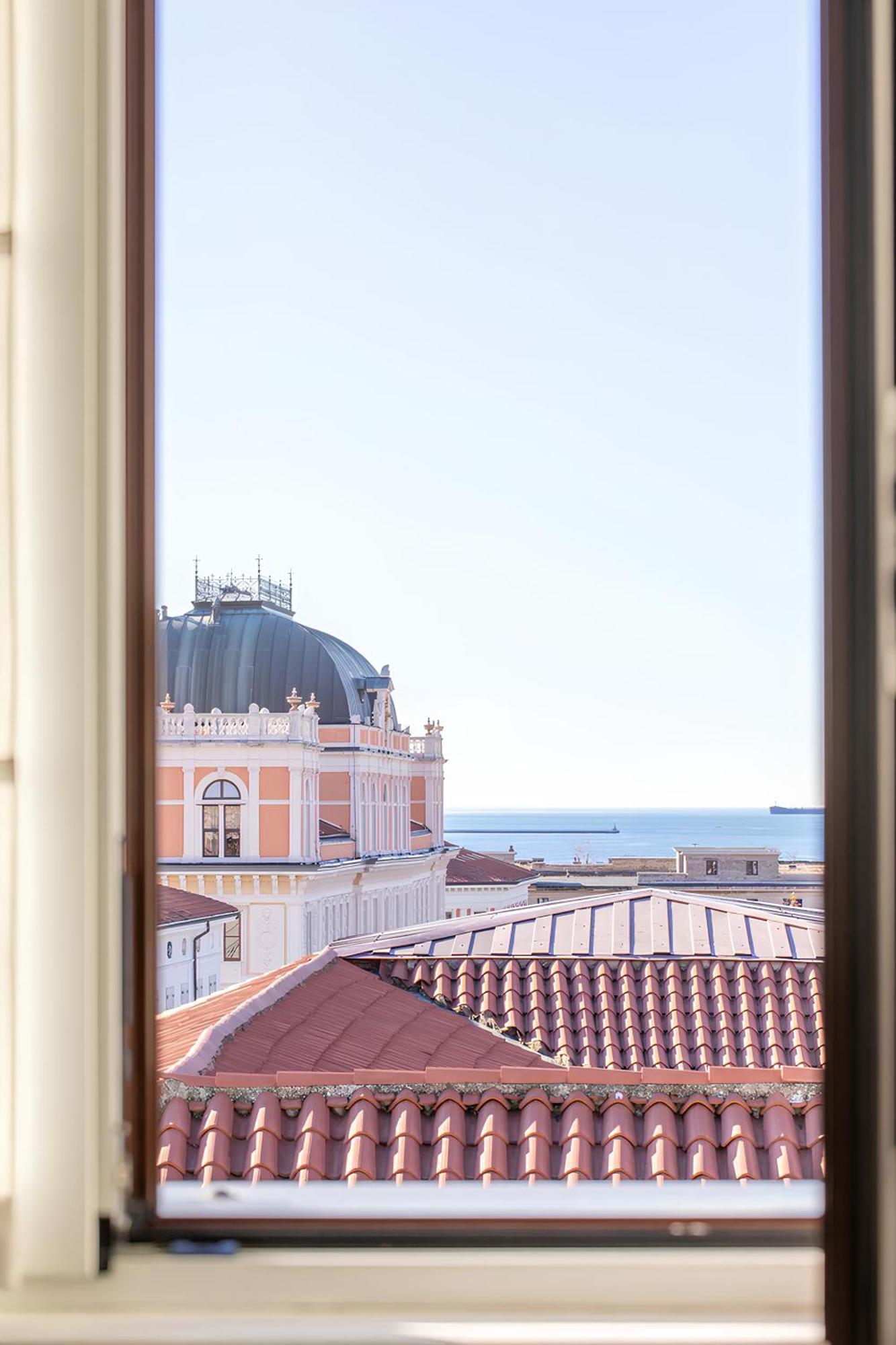 Trieste Sky ภายนอก รูปภาพ
